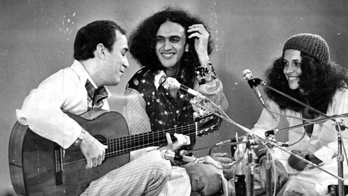 João Gilberto, Caetano Veloso et Gal Costa en 1971